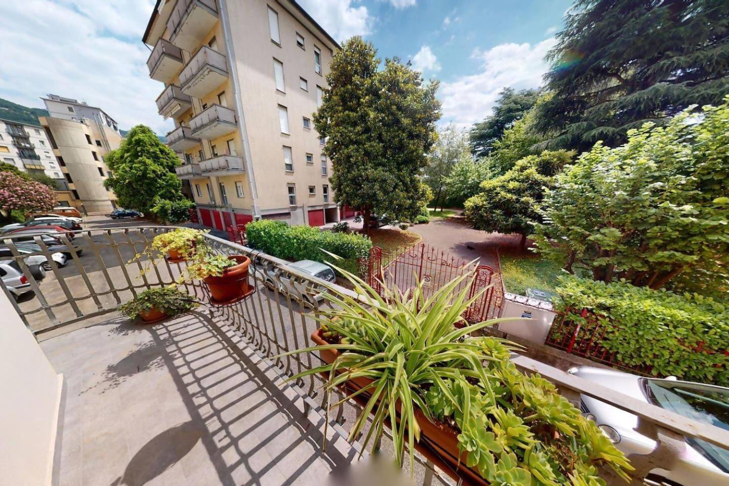 Green House Apartment Como Kültér fotó